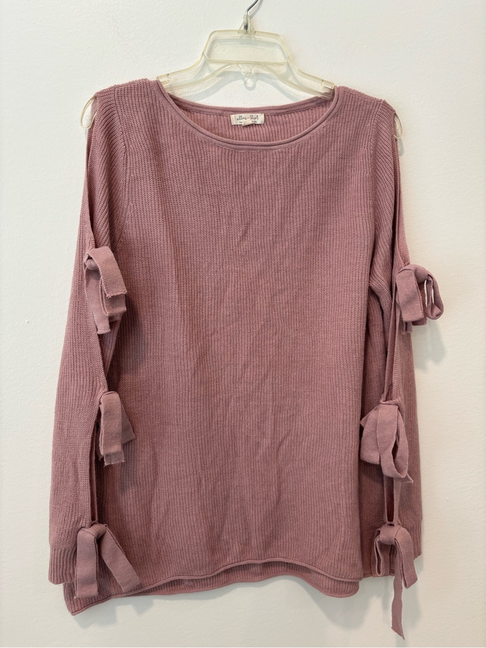 Women’s Tie-Sleeve Knit Top
